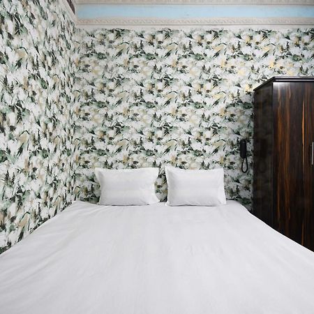 Hotel O Blue Cherry Guest House โกลกาตา ภายนอก รูปภาพ