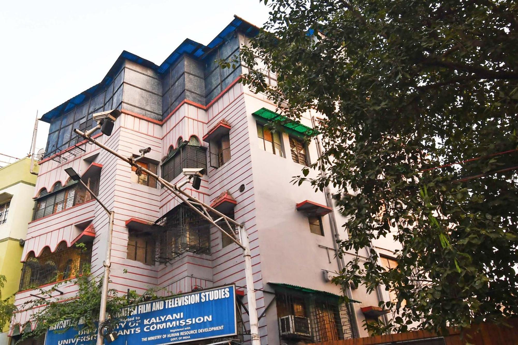 Hotel O Blue Cherry Guest House โกลกาตา ภายนอก รูปภาพ