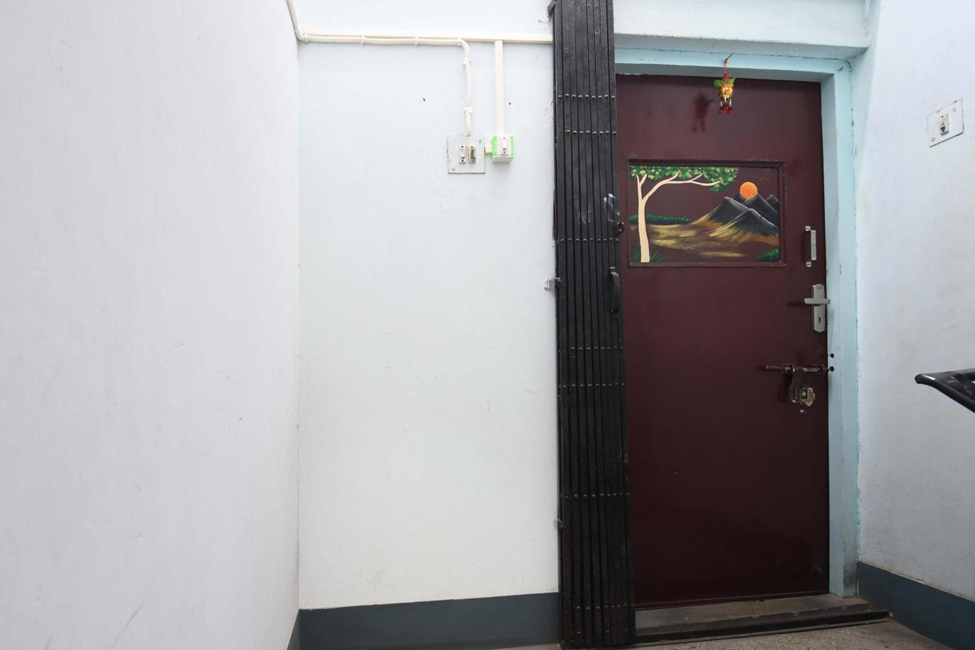 Hotel O Blue Cherry Guest House โกลกาตา ภายนอก รูปภาพ